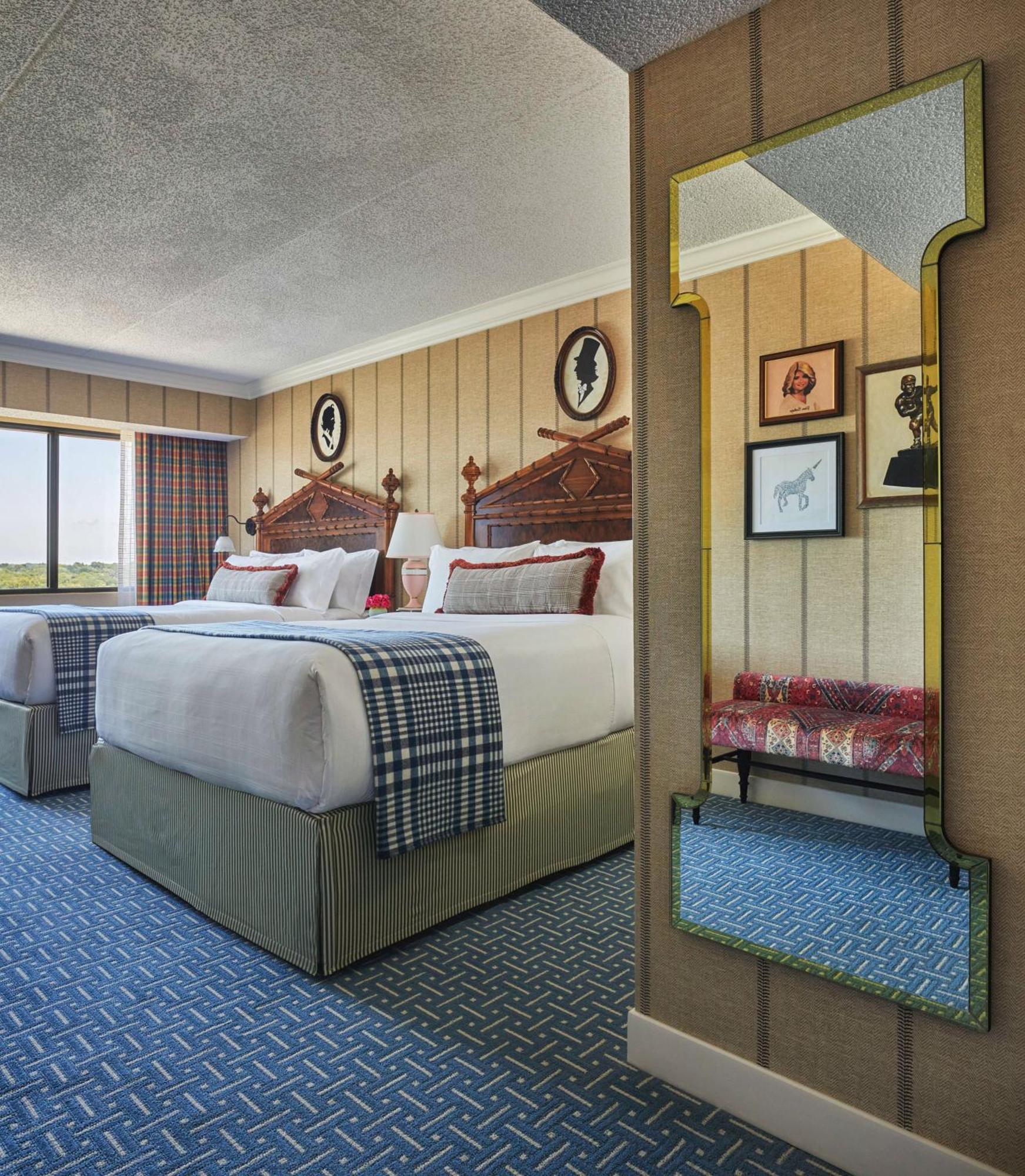 Graduate Queen Room with Two Queen Beds,1616422114:JPEG